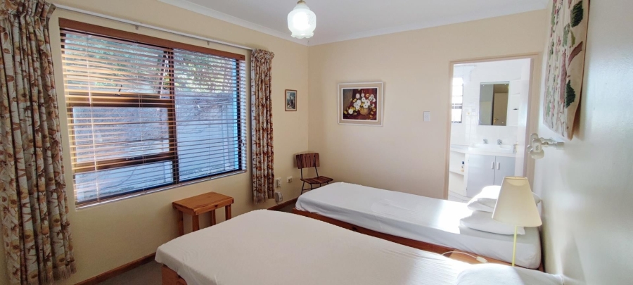 4 Bedroom Property for Sale in Franskraal Western Cape